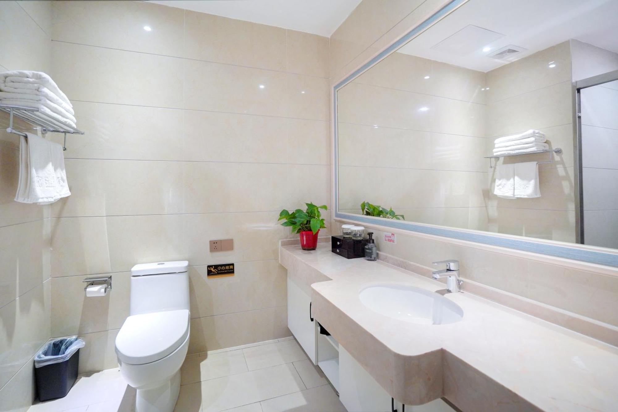 Huashan Xinghe International Hotel Huayin ภายนอก รูปภาพ